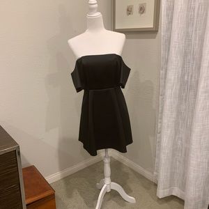 Sandro “Robe Capsul dress”